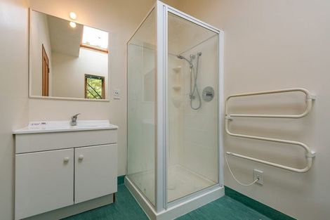 Photo of property in 2a Leslie Street, Wadestown, Wellington, 6012