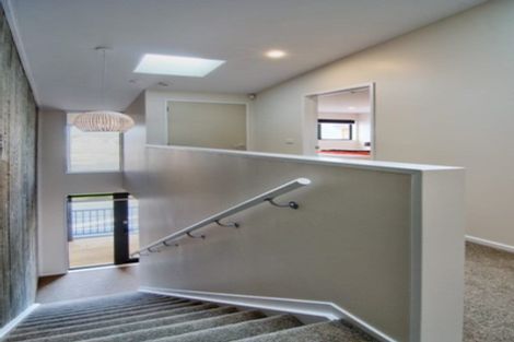 Photo of property in 86 Hobsonville Point Road, Hobsonville, Auckland, 0616