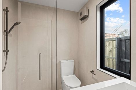 Photo of property in 1 Hobbs Lane, Harewood, Christchurch, 8051