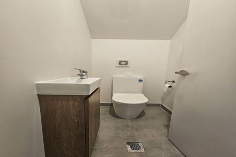 Photo of property in 85 Hutchinsons Road, Bucklands Beach, Auckland, 2014