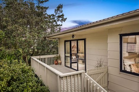 Photo of property in 3 Fernhaven Place, Massey, Auckland, 0614