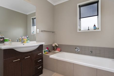 Photo of property in 135 Landing Drive, Pyes Pa, Tauranga, 3112