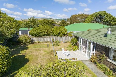Photo of property in 7a Millvale Street, Waikanae, 5036