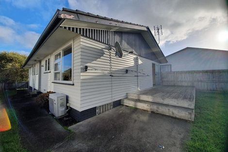Photo of property in 5 Okataina Street, Pakuranga Heights, Auckland, 2010