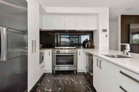 Photo of property in 17u5 Manning Street, Hamilton Central, Hamilton, 3204
