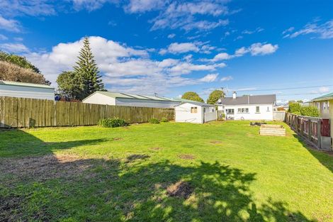 Photo of property in 53 Manuka Street, Castlecliff, Whanganui, 4501