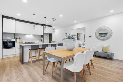 Photo of property in 32 Paparahi Place, Wainui, Silverdale, 0992