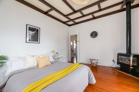 Photo of property in 118a Hutchinson Avenue, New Lynn, Auckland, 0600