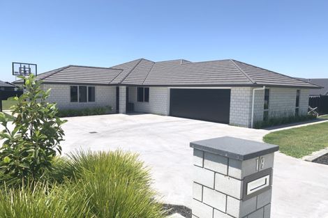Photo of property in 19 Oak Ridge Drive, Te Awamutu, 3800