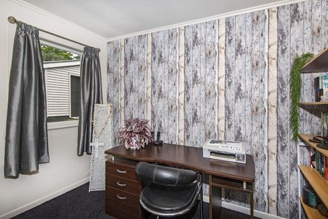 Photo of property in 21 Station Road, Te Kamo, Whangarei, 0112