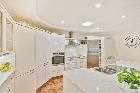Photo of property in 10 Park Lane, Greenmeadows, Napier, 4112