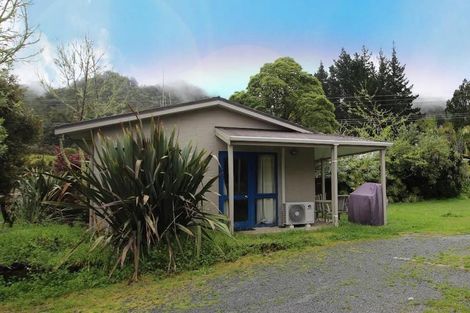 Photo of property in 186 Great North Road, Te Kamo, Kamo, 0185