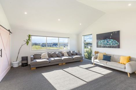 Photo of property in 25 Cotterville Crescent, Greytown, 5712