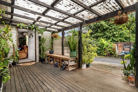 Photo of property in 1/32 Starforth Place, Henderson, Auckland, 0612
