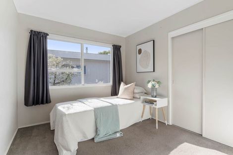 Photo of property in 52 Meadowvale Avenue, Forrest Hill, Auckland, 0620