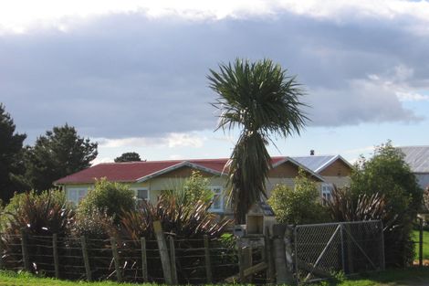 Photo of property in 162 Mako Mako Road, Levin, 5510