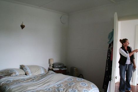Photo of property in 116 Karori Road, Karori, Wellington, 6012