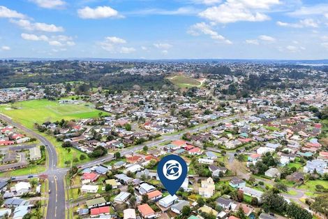Photo of property in 12 Cameron Place, Ranui, Auckland, 0612