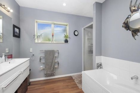 Photo of property in 16 Jozecom Place, Rolleston, 7614