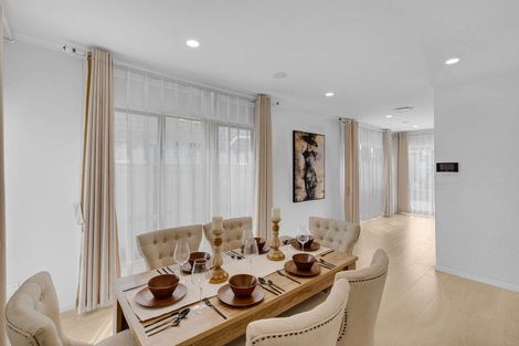 Photo of property in 62 Donegal Park Drive, Flat Bush, Auckland, 2019