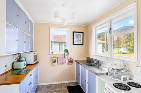 Photo of property in 28 Karaka Street, Wainuiomata, Lower Hutt, 5014