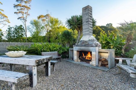 Photo of property in 523 State Highway 1, Kauri, Kamo, 0185
