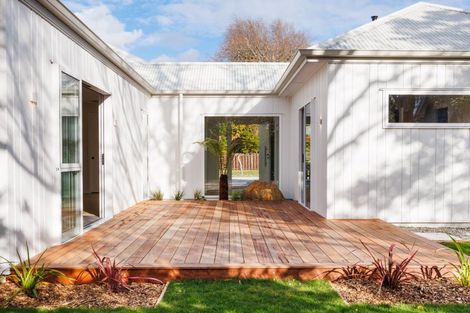 Photo of property in 42b Batt Street, West End, Palmerston North, 4410