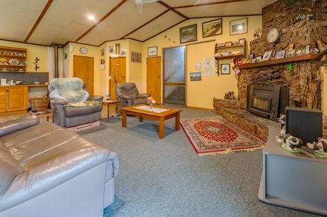 Photo of property in 15 Burdon Road, Woodbury, Geraldine, 7991