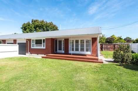 Photo of property in 134 Somerfield Street, Somerfield, Christchurch, 8024