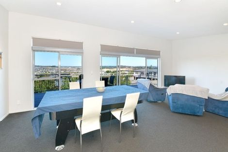 Photo of property in 66 Maire Road, Orewa, 0931