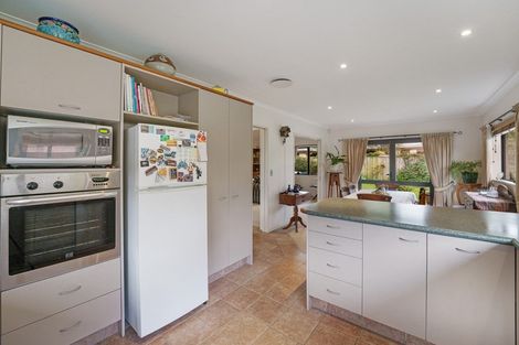 Photo of property in 35 Regent Drive, Paraparaumu Beach, Paraparaumu, 5032