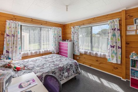 Photo of property in 49 Manuka Street, Castlecliff, Whanganui, 4501