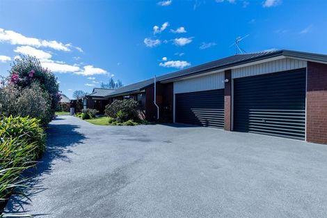 Photo of property in 29 Cricklewood Place, Avonhead, Christchurch, 8042