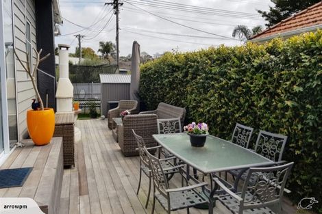 Photo of property in 88 Nile Road, Milford, Auckland, 0620