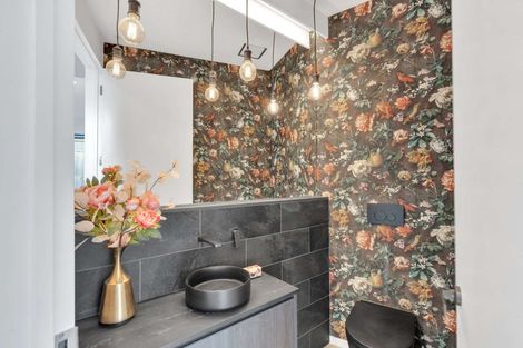 Photo of property in 13 Round Hill Rise, Cracroft, Christchurch, 8022