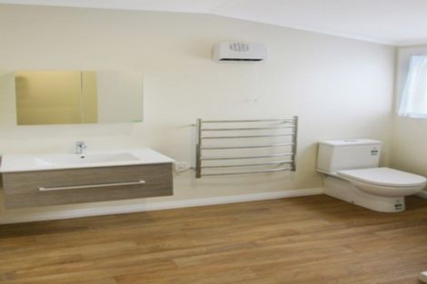 Photo of property in 94 Russell Terrace, Berhampore, Wellington, 6023