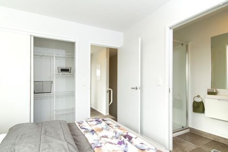 Photo of property in 11 Whati Lane, Henderson, Auckland, 0612