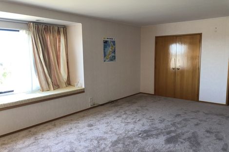 Photo of property in 50 Eugenia Rise, Totara Heights, Auckland, 2105