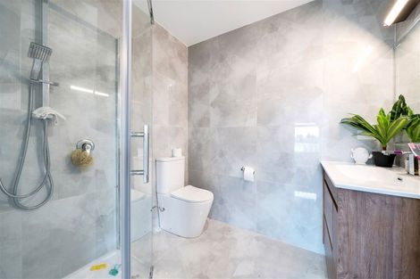 Photo of property in 6a Christmas Road, Manurewa, Auckland, 2102