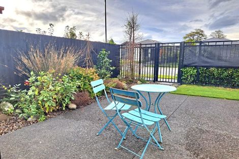 Photo of property in 10 Grey Way, Russley, Christchurch, 8042