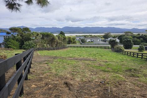 Photo of property in 88 Lake Ferry Road, Lake Ferry, Featherston, 5772