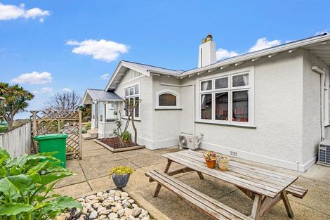 Photo of property in 30 Wharfe Street, South Hill, Oamaru, 9400