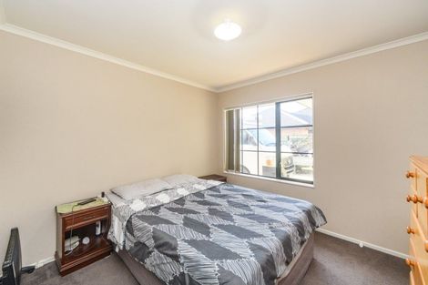 Photo of property in 34 Geneva Terrace, Kelvin Grove, Palmerston North, 4414