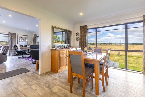 Photo of property in 1 Elm Place, Tikipunga, Whangarei, 0112