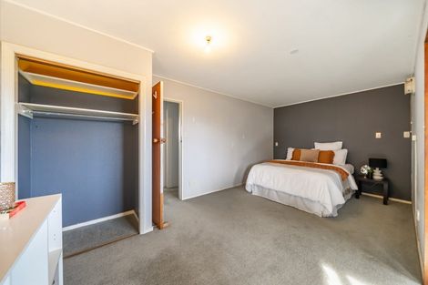 Photo of property in 2 Leeward Drive, Whitby, Porirua, 5024