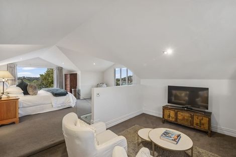 Photo of property in 79 Hinemoa Street, Birkenhead, Auckland, 0626