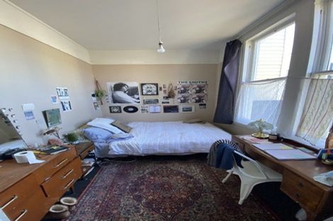 Photo of property in 2a Russell Terrace, Newtown, Wellington, 6021