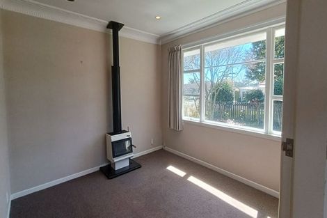 Photo of property in 46 Wordsworth Street, Leamington, Cambridge, 3432