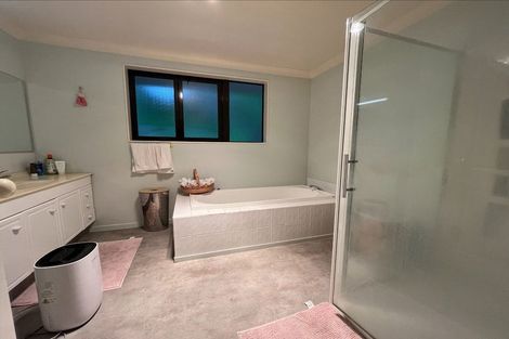 Photo of property in 37 Aloma Way, Glenview, Hamilton, 3206