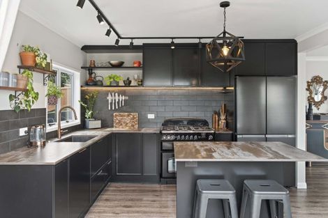 Photo of property in 3 Yatton Street, Greerton, Tauranga, 3112